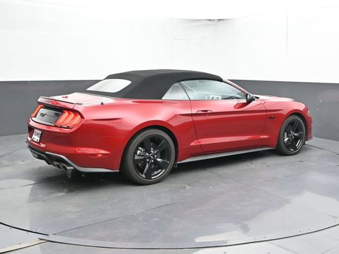 Used 2022 Ford Mustang GT Premium w/ Black Accent Package RWD image 3