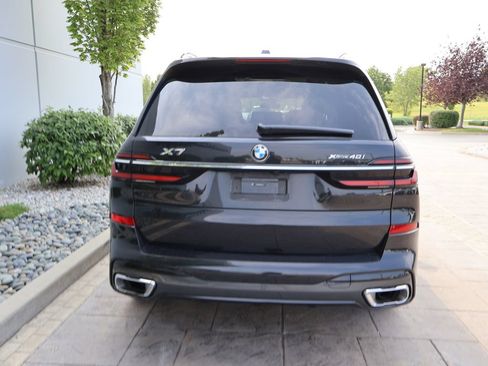 Used 2026 BMW X7 xDrive40i w/ Executive Package AWD/4WD image 7