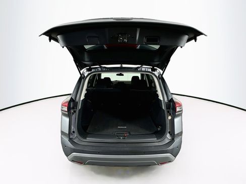Used 2023 Nissan Rogue SV FWD image 27