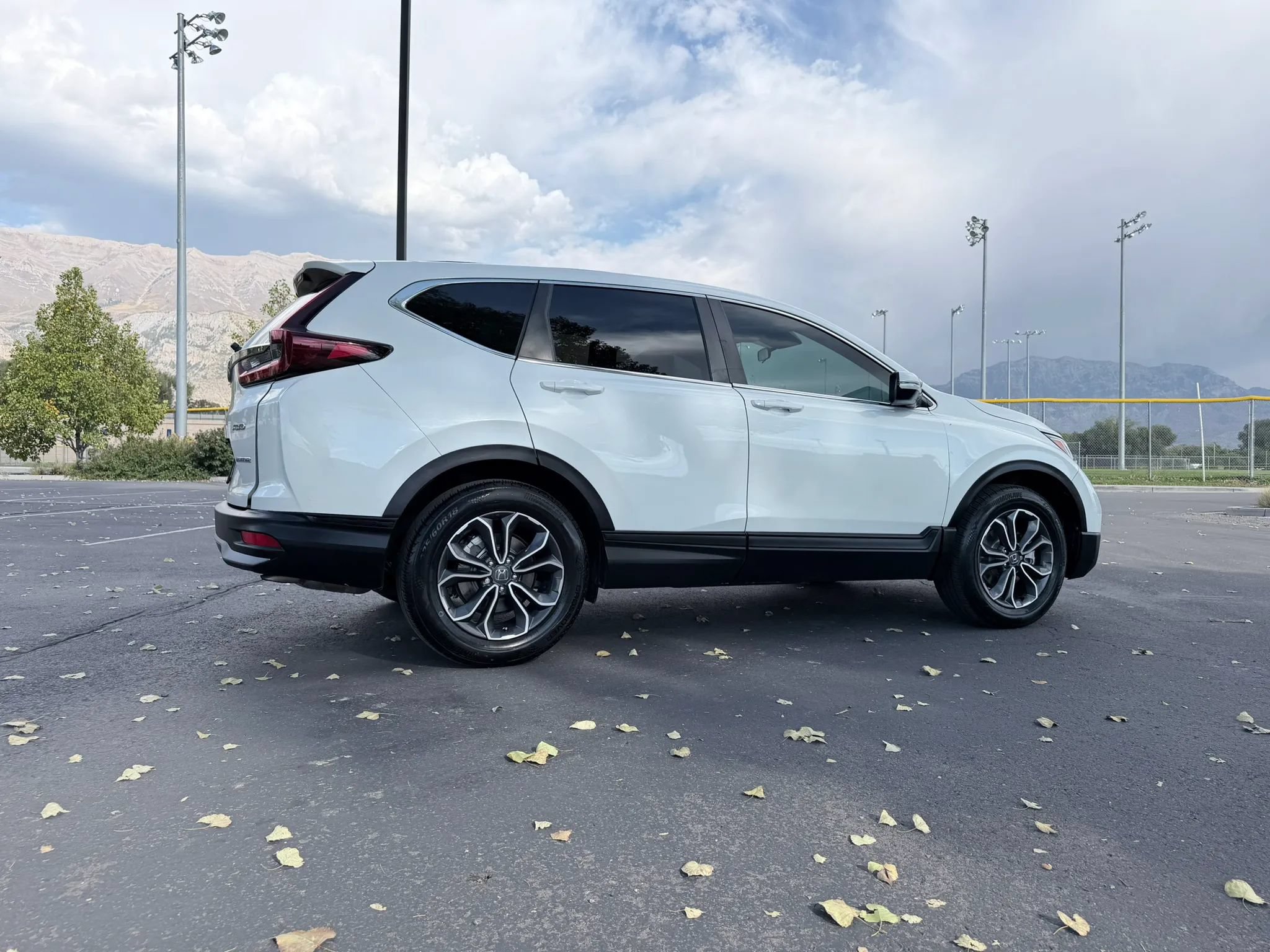 Used 2022 Honda CR-V EX image 4