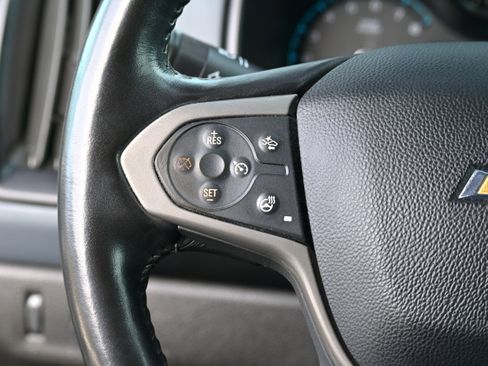 Used 2021 Chevrolet Colorado Z71 w/ Safety Package image 24