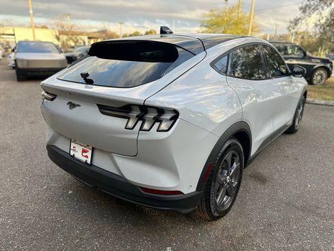 Used 2023 Ford Mustang Mach-E Select image 12