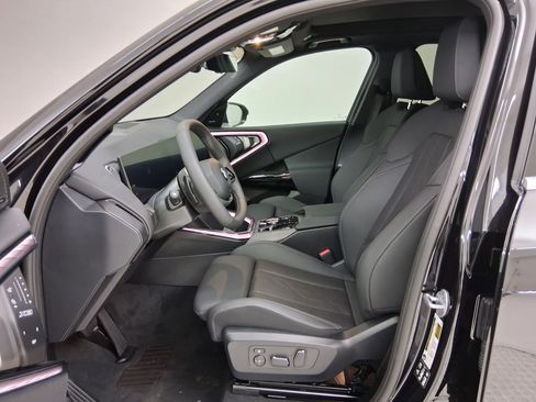 New 2026 BMW X3 xDrive30 w/ Convenience Package image 3