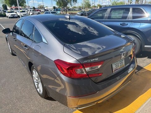 Used 2022 Honda Accord LX image 2