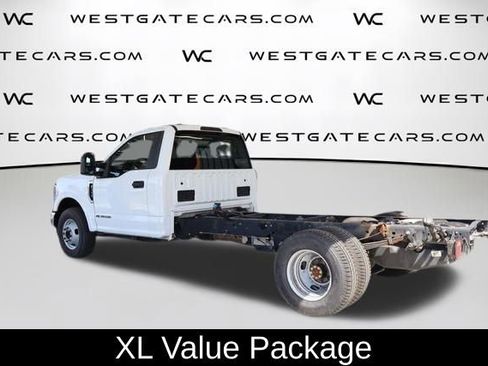 Used 2021 Ford F350 XL w/ Power Equipment Group image 5