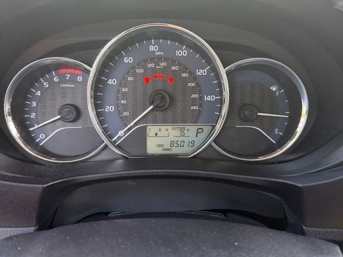 Used 2016 Toyota Corolla LE FWD image 22