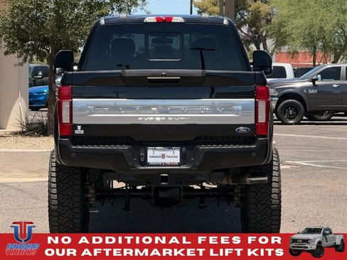 Used 2020 Ford F250 Platinum w/ FX4 Off-Road Package AWD/4WD image 9