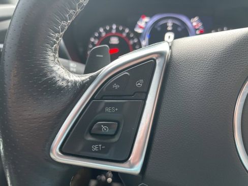 Used 2021 Chevrolet Camaro LT w/ RS Package image 17