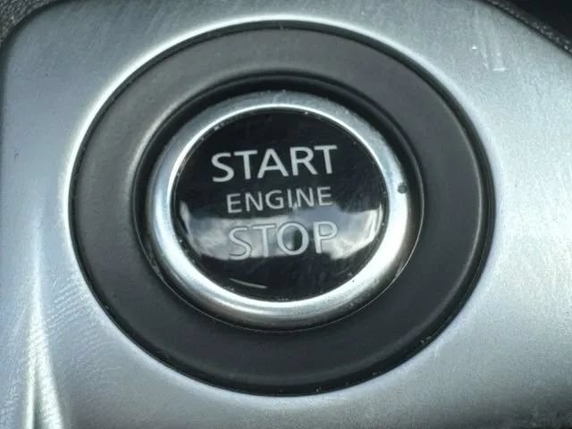 Certified 2025 Nissan Sentra SV FWD image 38