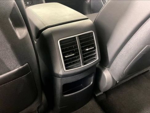 Certified 2026 Kia Sportage EX w/ EX Panorama Roof Package FWD image 9