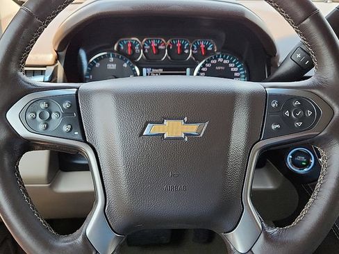 Used 2018 Chevrolet Tahoe LT w/ LT Signature Package RWD image 24