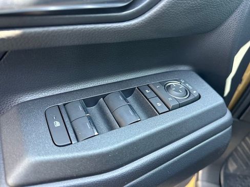 Used 2024 Toyota Land Cruiser image 17