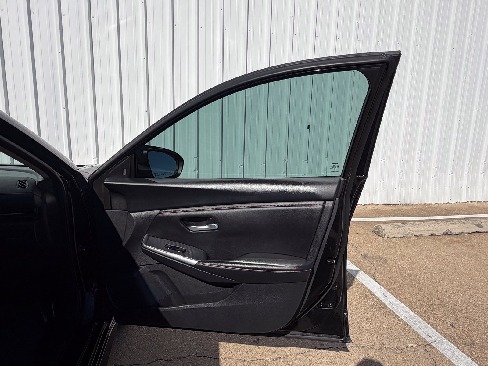 Used 2024 Nissan Sentra SR FWD image 34