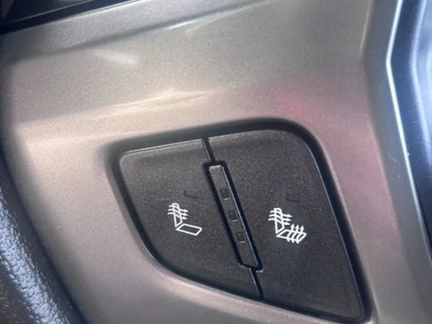 Used 2018 Chevrolet Silverado 1500 LTZ AWD/4WD image 18