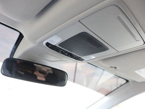 Used 2025 Honda CR-V LX image 25