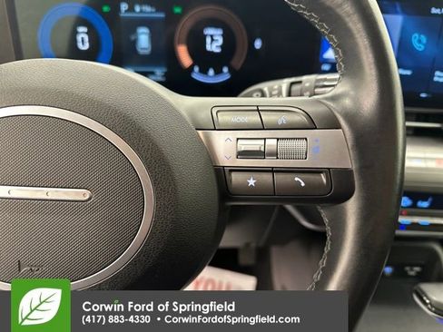 Used 2025 Hyundai Kona SEL image 23