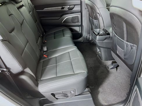 New 2025 Kia Telluride EX image 24