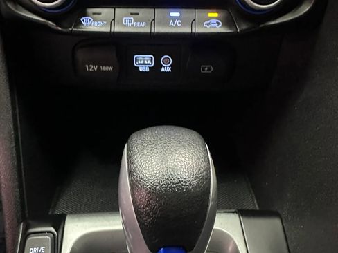 Used 2019 Hyundai Veloster 2.0 FWD image 19