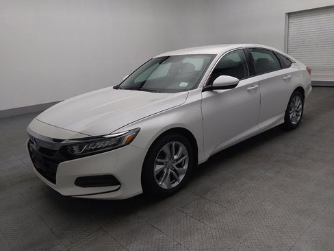 Used 2019 Honda Accord LX image 2