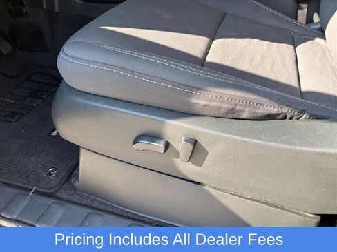 Used 2022 Nissan Frontier SV w/ Technology Package RWD image 18