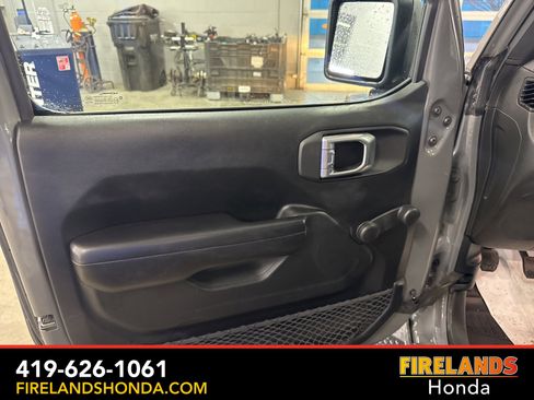 Used 2020 Jeep Wrangler Unlimited Sport image 12