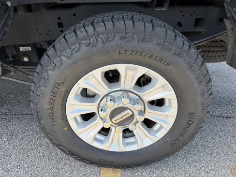 Used 2020 Ford F250 XL w/ STX Appearance Package RWD image 6