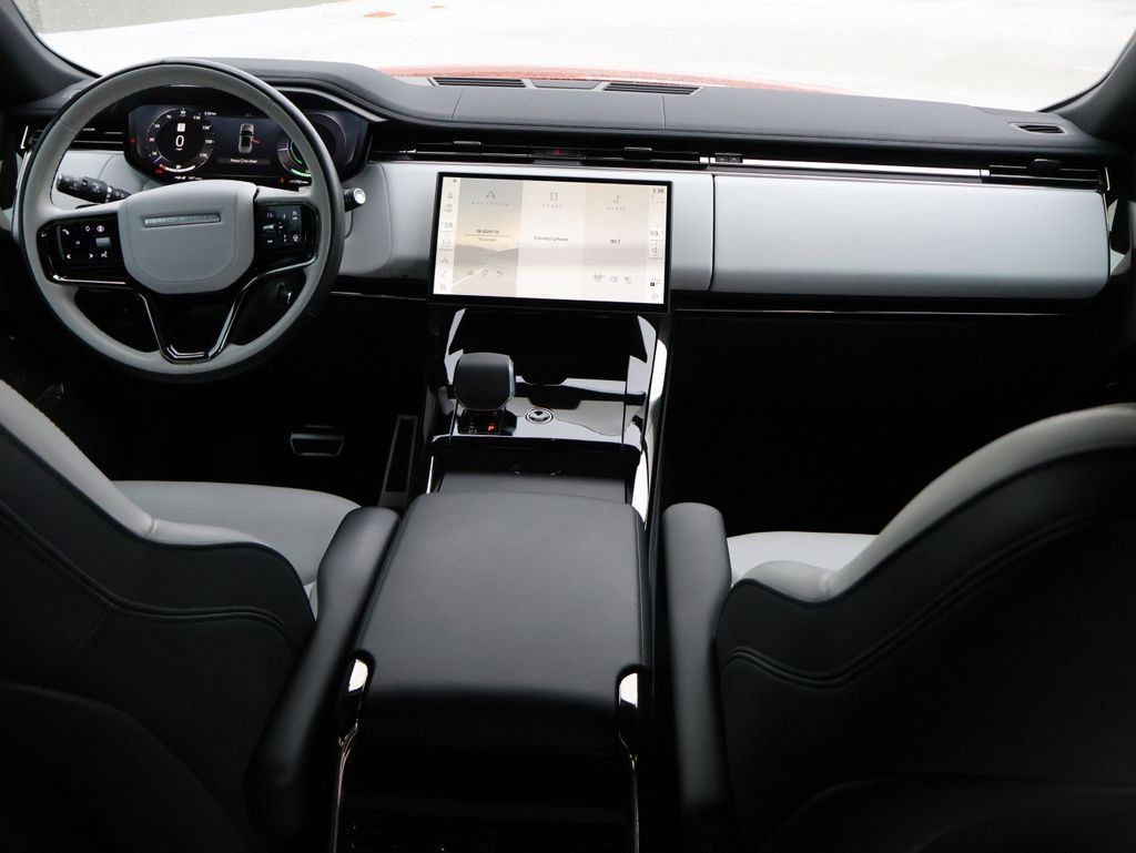 Certified 2025 Land Rover Range Rover Sport Dynamic SE AWD/4WD image 14