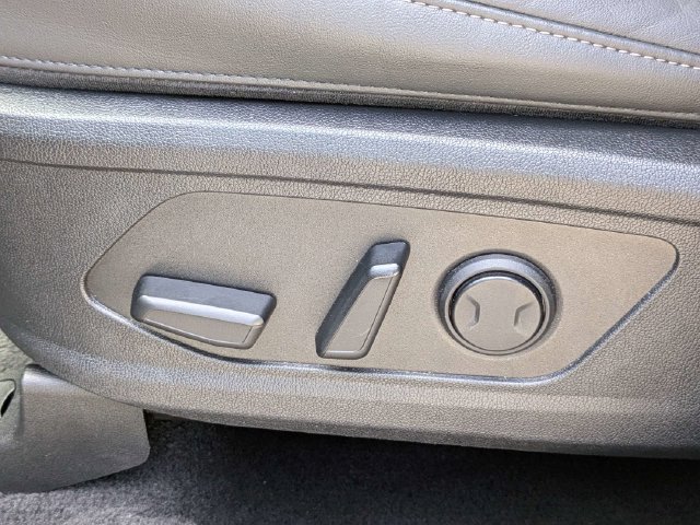 Used 2025 Kia Sorento EX w/ Panoramic Sunroof Package FWD image 28