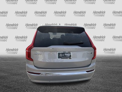 Certified 2023 Volvo XC90 B5 Plus w/ Protection Package Premier image 9