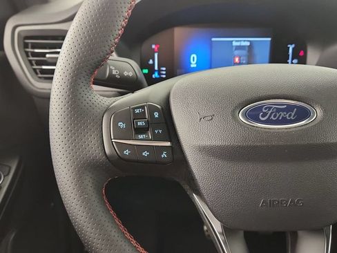 Certified 2024 Ford Escape ST-Line Select w/ Tech Pack #1 AWD/4WD image 19
