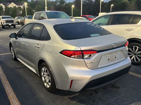 Certified 2024 Toyota Corolla LE image 10