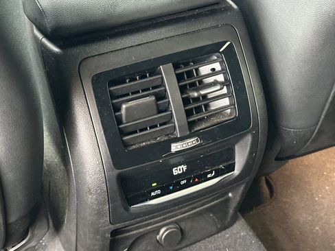 Used 2019 BMW X3 sDrive30i w/ Driving Assistance Package image 11