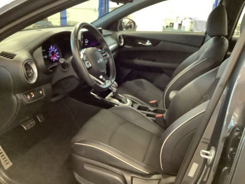 Certified 2023 Kia Forte GT-Line w/ GT-Line Technology Package FWD image 15