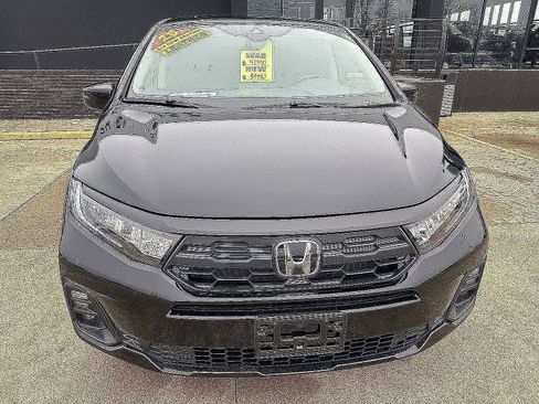 Used 2025 Honda Odyssey EX-L image 9