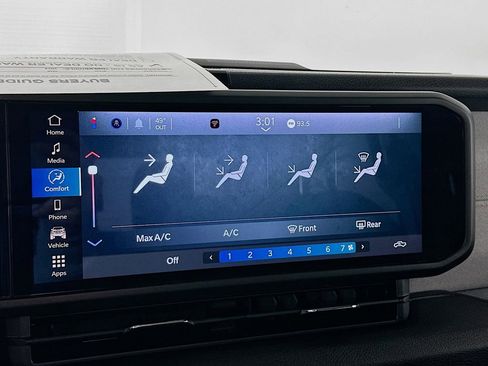 Certified 2024 Jeep Gladiator Sport image 25