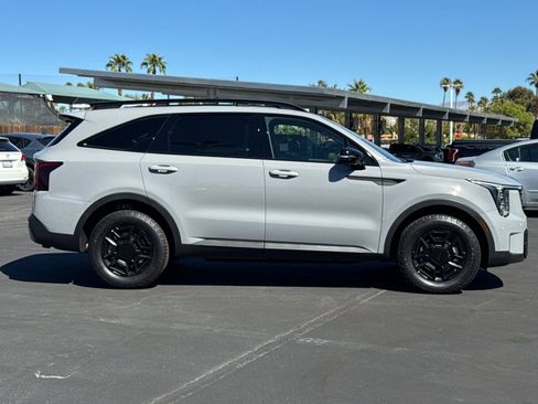 New 2026 Kia Sorento SX Prestige w/ Olive Brown Leather Package image 2