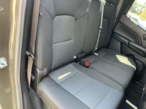 Used 2025 Chevrolet Colorado Trail Boss AWD/4WD image 27