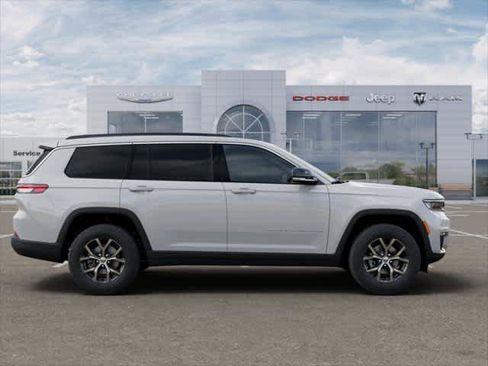 New 2025 Jeep Grand Cherokee L Limited image 41