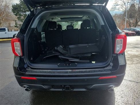 Used 2023 Ford Explorer XLT w/ Equipment Group 202A image 24