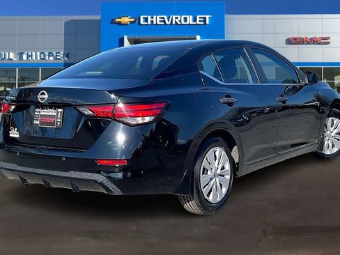 Used 2024 Nissan Sentra S image 6