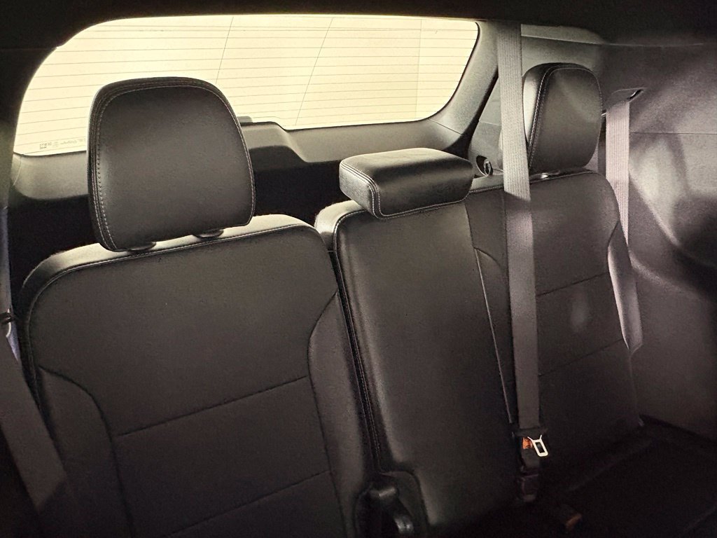 Used 2026 Buick Enclave Preferred FWD image 22
