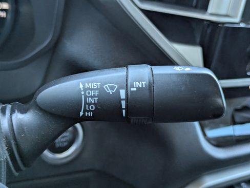 Used 2023 Toyota Tundra SR5 AWD/4WD image 17