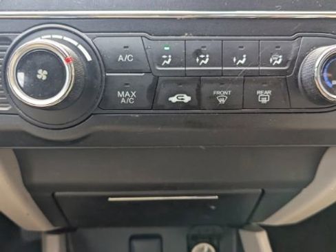 Used 2014 Honda Civic LX image 32