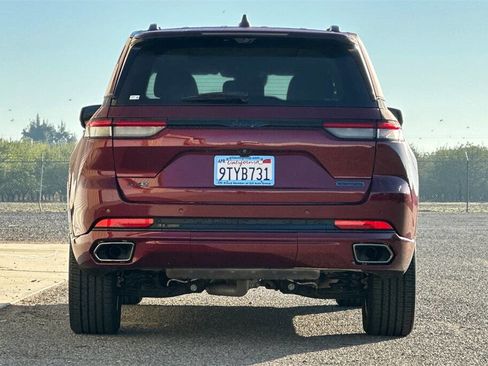 Used 2023 Jeep Grand Cherokee 30th Anniversary image 6