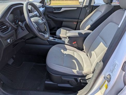 Used 2021 Ford Escape S image 15