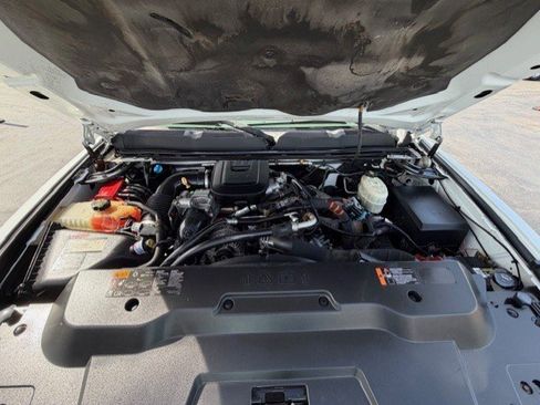 Used 2013 Chevrolet Silverado 3500 W/T image 21
