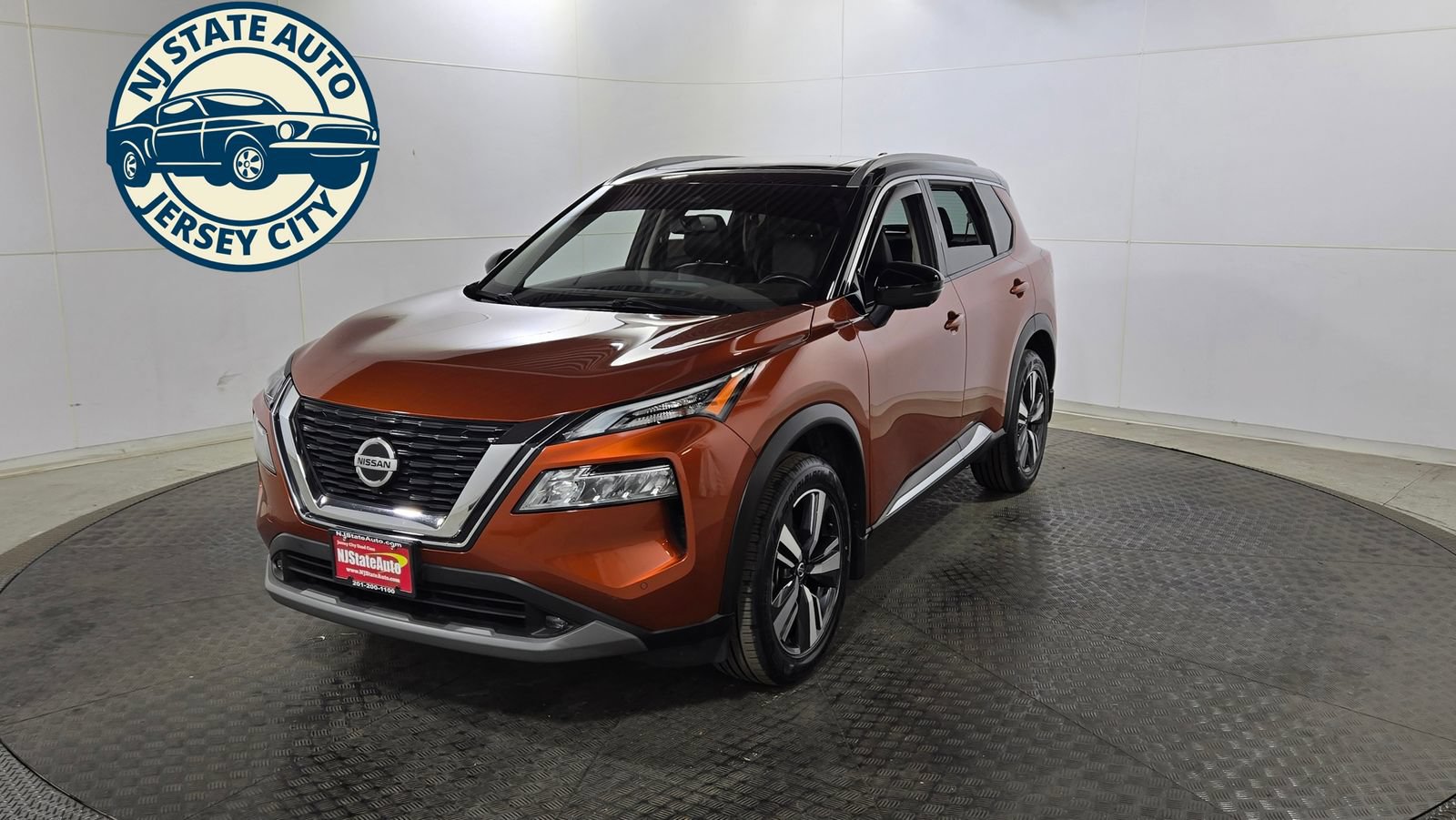 Used 2021 Nissan Rogue SL w/ Premium Package AWD/4WD image 3