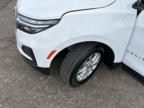 Used 2024 Chevrolet Equinox LS w/ LS Convenience Package image 56