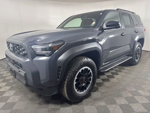 Used 2025 Toyota 4Runner TRD Off-Road image 8
