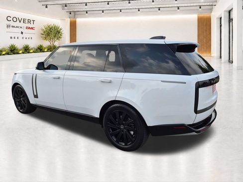 Used 2024 Land Rover Range Rover Long Wheelbase SE AWD/4WD image 9